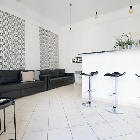 Apartament Budget By Hi5 - Center Of The Center *