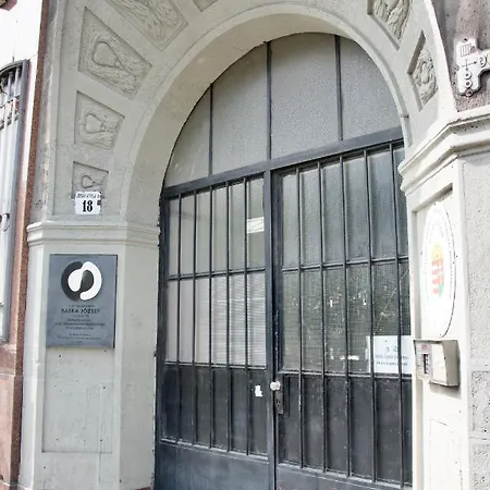 Apartament Budget By Hi5 - Center Of The Center Budapeszt